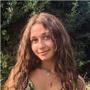 Studentessa universitaria offre ripetizioni in Italiano per studenti delle scuole elementari e medie